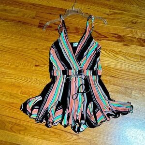 Super cute romper for the summer looks great with heels or sandals!